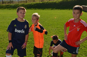 Футбольный лагерь FOOTBALL School