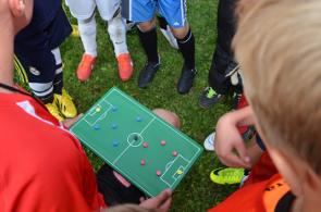Футбольный лагерь FOOTBALL School